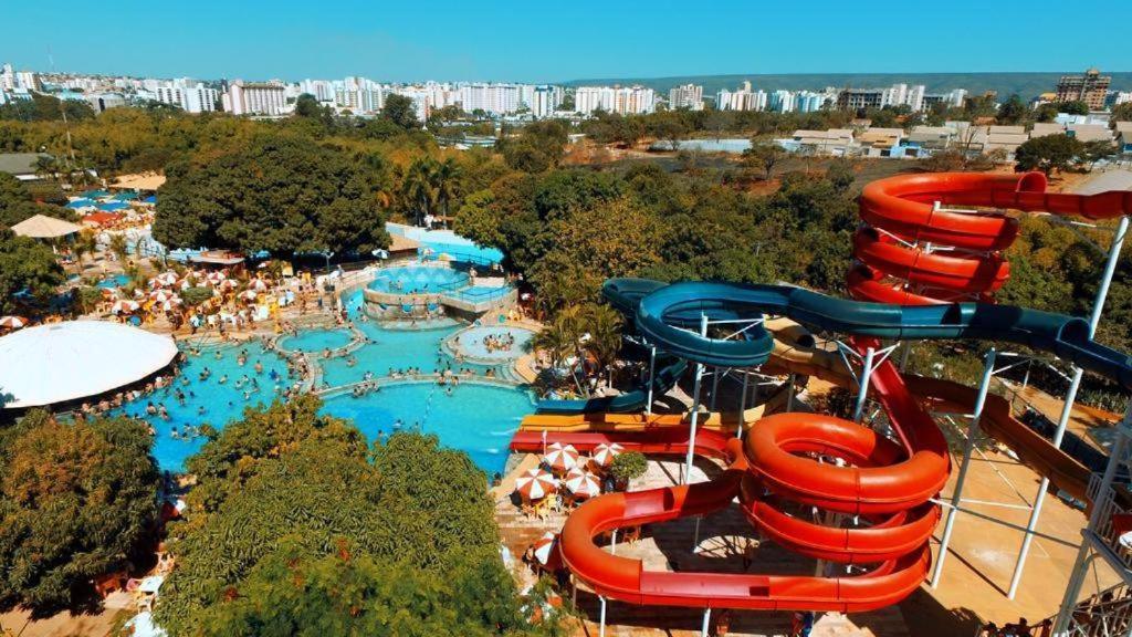Piazza Diroma - Cortesia Park Diroma, Splash E Slide Caldas Novas Exteriör bild
