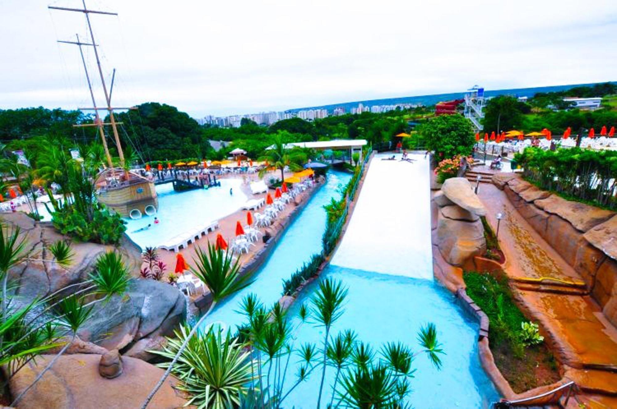 Piazza Diroma - Cortesia Park Diroma, Splash E Slide Caldas Novas Exteriör bild